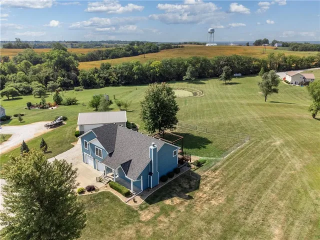 $455,000 | 7898 Greenton Trail, Odessa, MO 64076