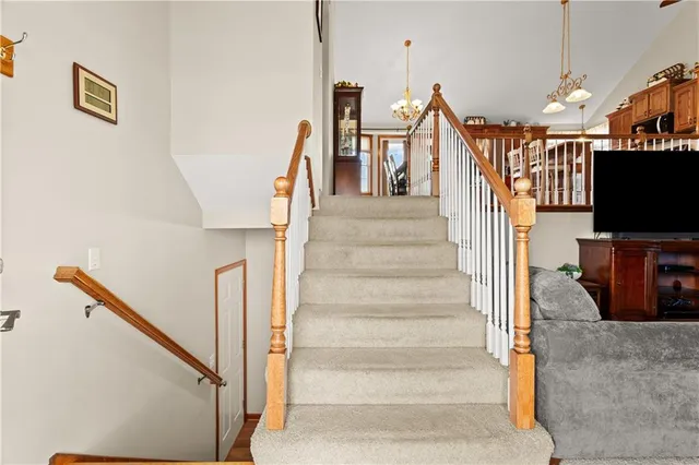 $455,000 | 7898 Greenton Trail, Odessa, MO 64076