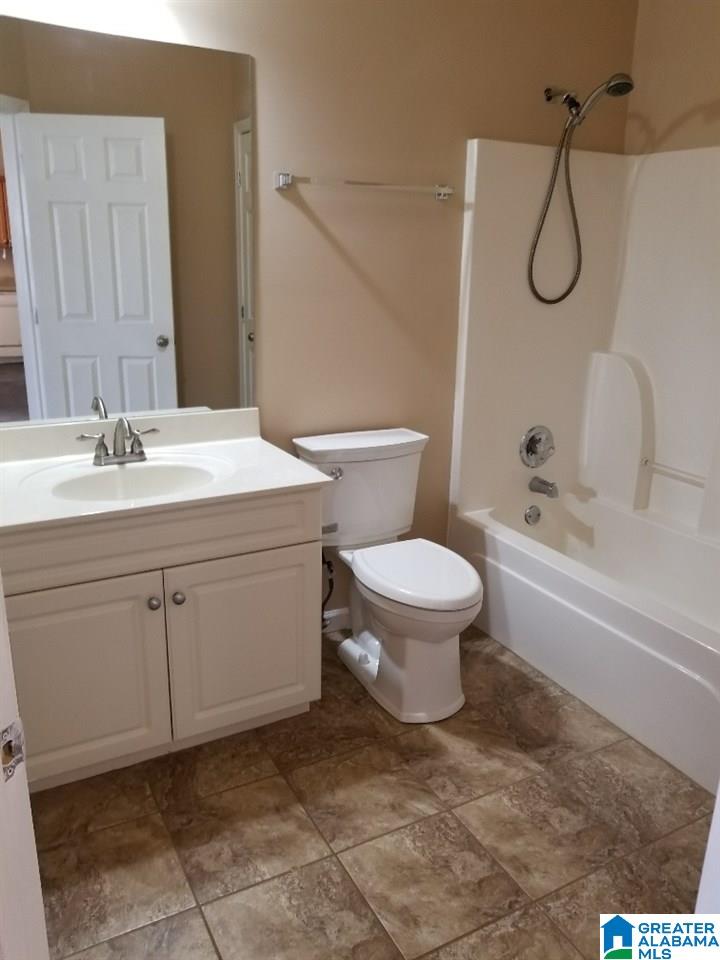 829 Barkley Drive Alabaster, AL 35007 - Photo 16 of 17