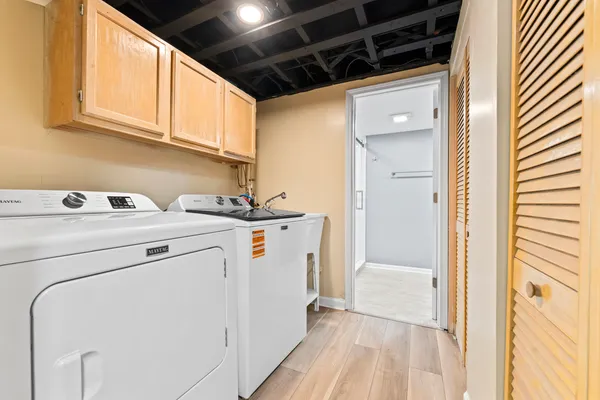 $3,500 | 15222 Huntington Court, Orland Park, IL 60462