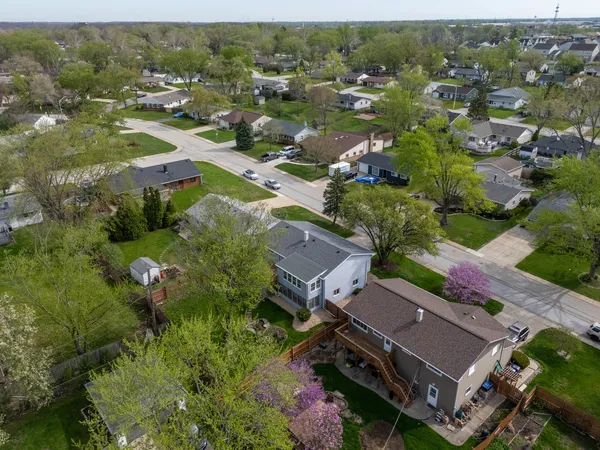 $3,500 | 15222 Huntington Court, Orland Park, IL 60462