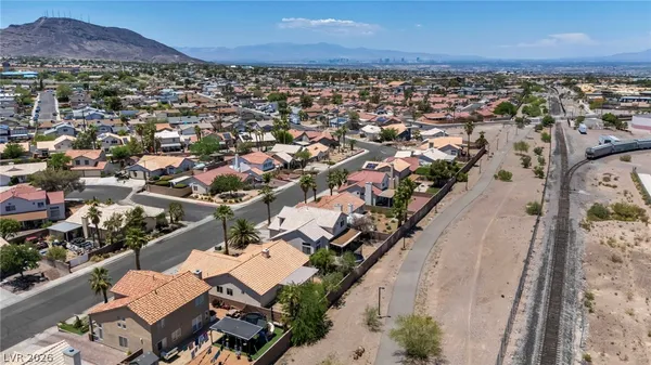 $474,999 | 818 Grape Vine Avenue, Henderson, NV 89002