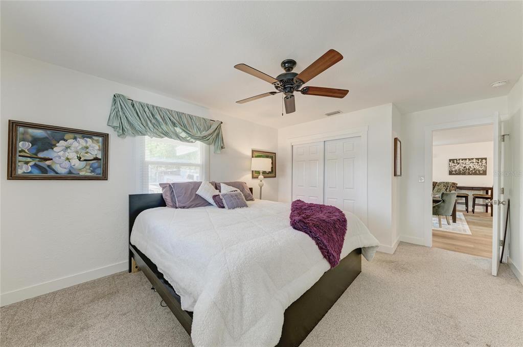 901 Oak Street Southwest Ruskin, FL 33570 - Photo 26 of 63