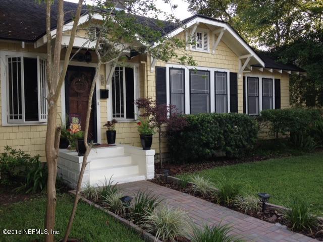41 Rohde Avenue St. Augustine, FL 32084 - Photo 1 of 16 a front view of house with yard and green space