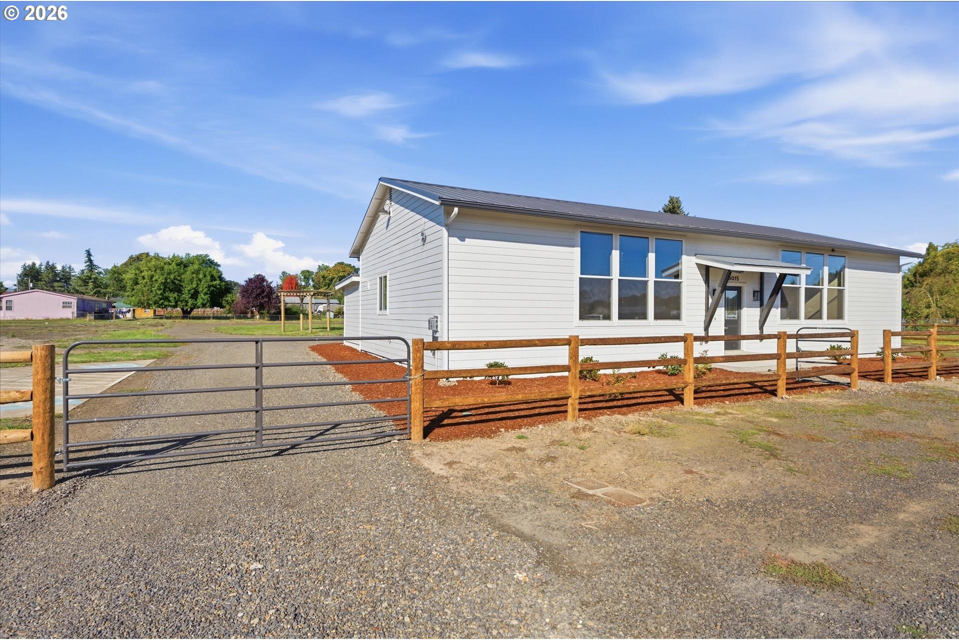 9015 Community Club Road Amity, OR 97101 - Photo 3 of 36 Gallery Image 3