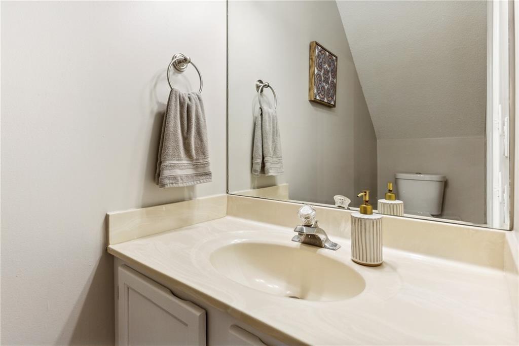 1166 Magnolia Way Southeast Smyrna, GA 30082 - Photo 12 of 26