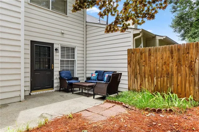 $2,500 | 1166 Magnolia Way Southeast, Smyrna, GA 30082