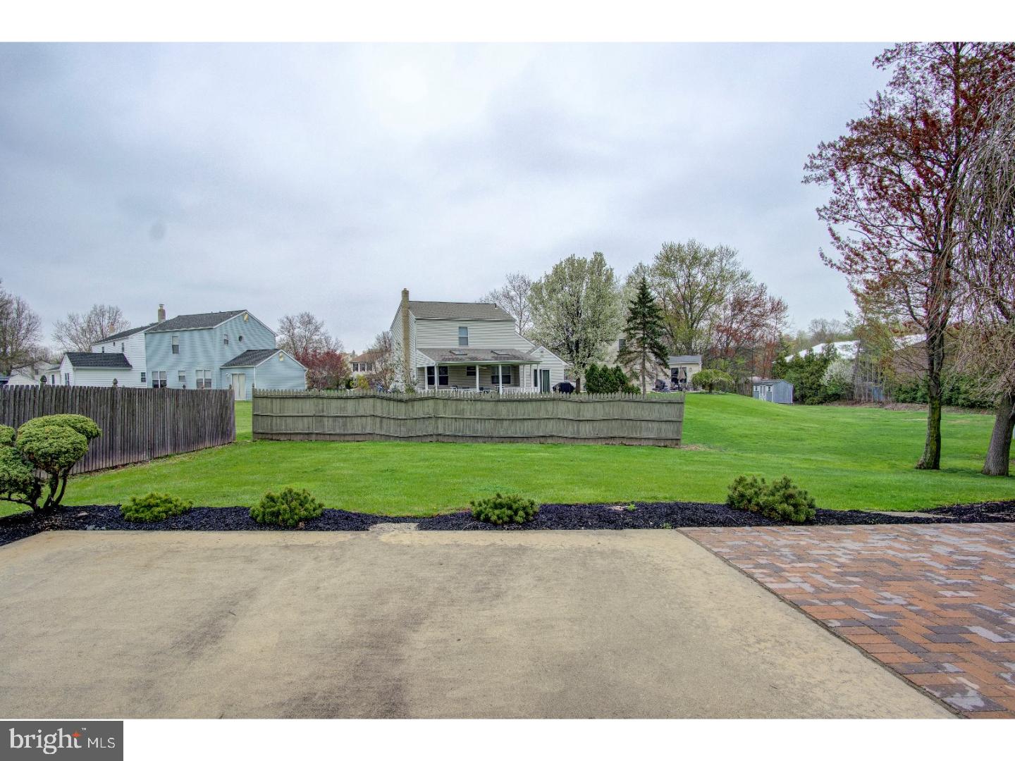 882 Herman Road Horsham, PA 19044 - Photo 19 of 19 Back Yard