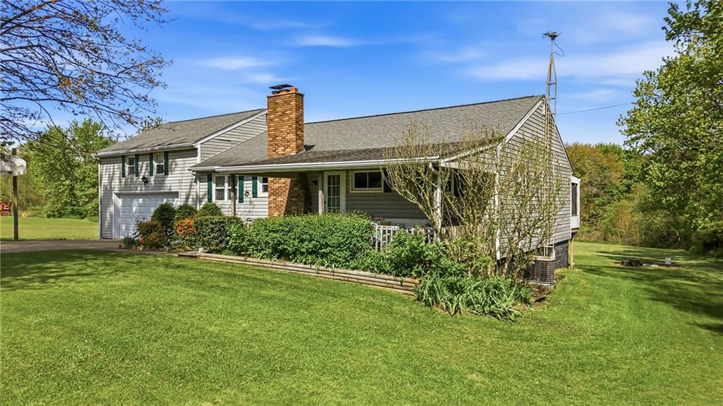 2818 Leesburg-Volant Road Volant, PA 16156 - Photo 3 of 46 Front side view