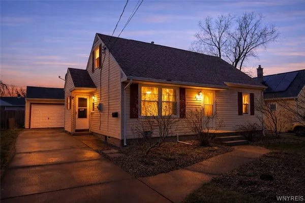 $219,900 | 65 6th Avenue, Lancaster, NY 14086