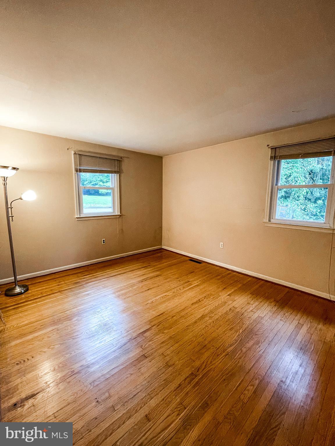 8300 MacArthur Road Wyndmoor, PA 19038 - Photo 14 of 20 Main bedroom