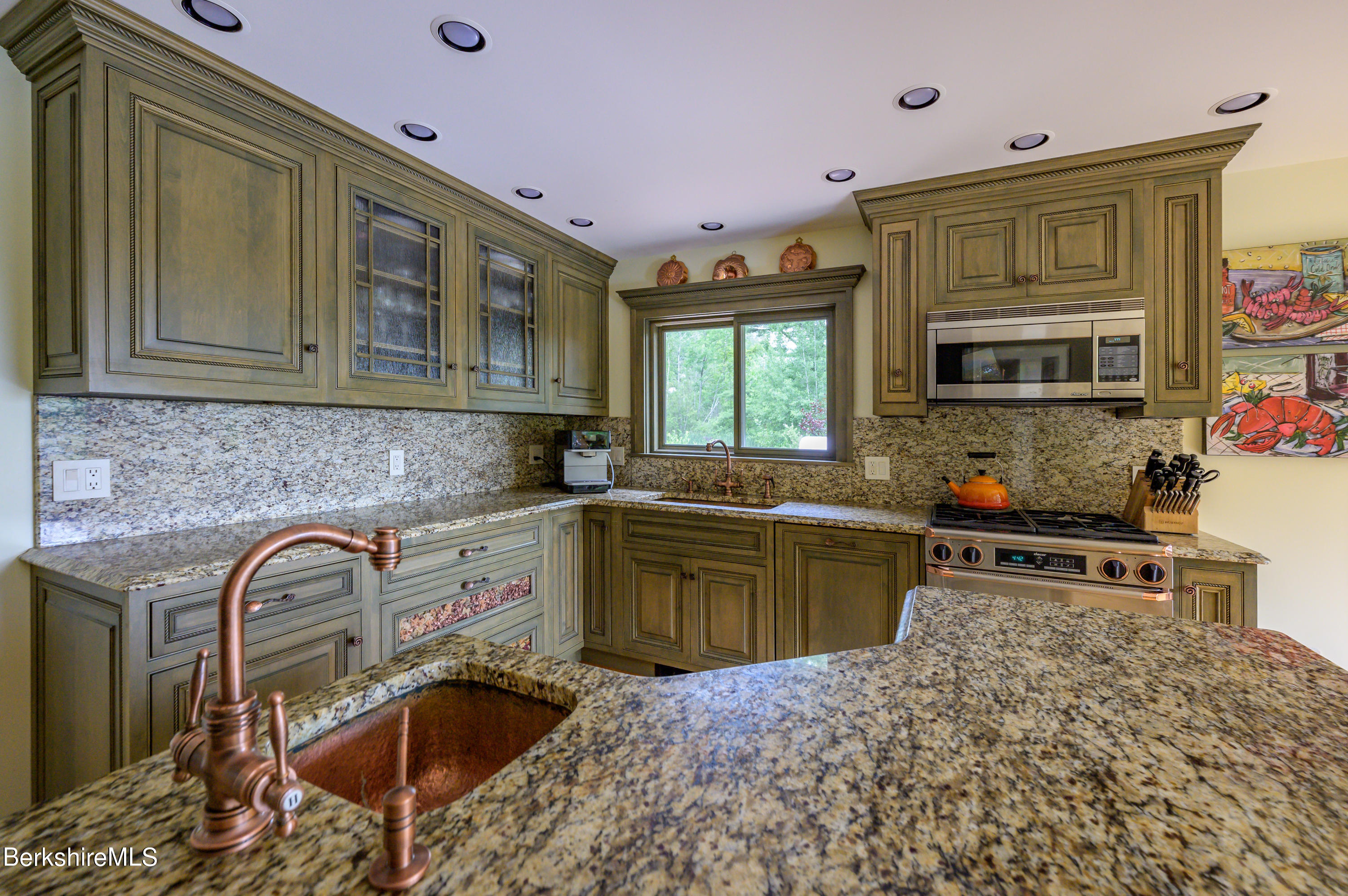 66 West Center Road West Stockbridge, MA 01266 - Photo 19 of 47 Beautiful Millbrook kitchen