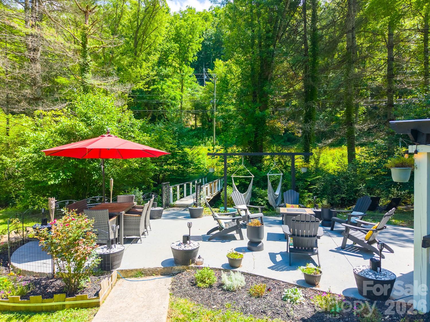 336 Greens Creek Road Sylva, NC 28779 - Photo 5 of 35