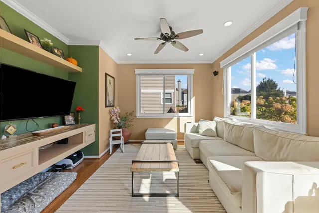 $465,000 | 2723 Rosehall Lane, Aurora, IL 60503