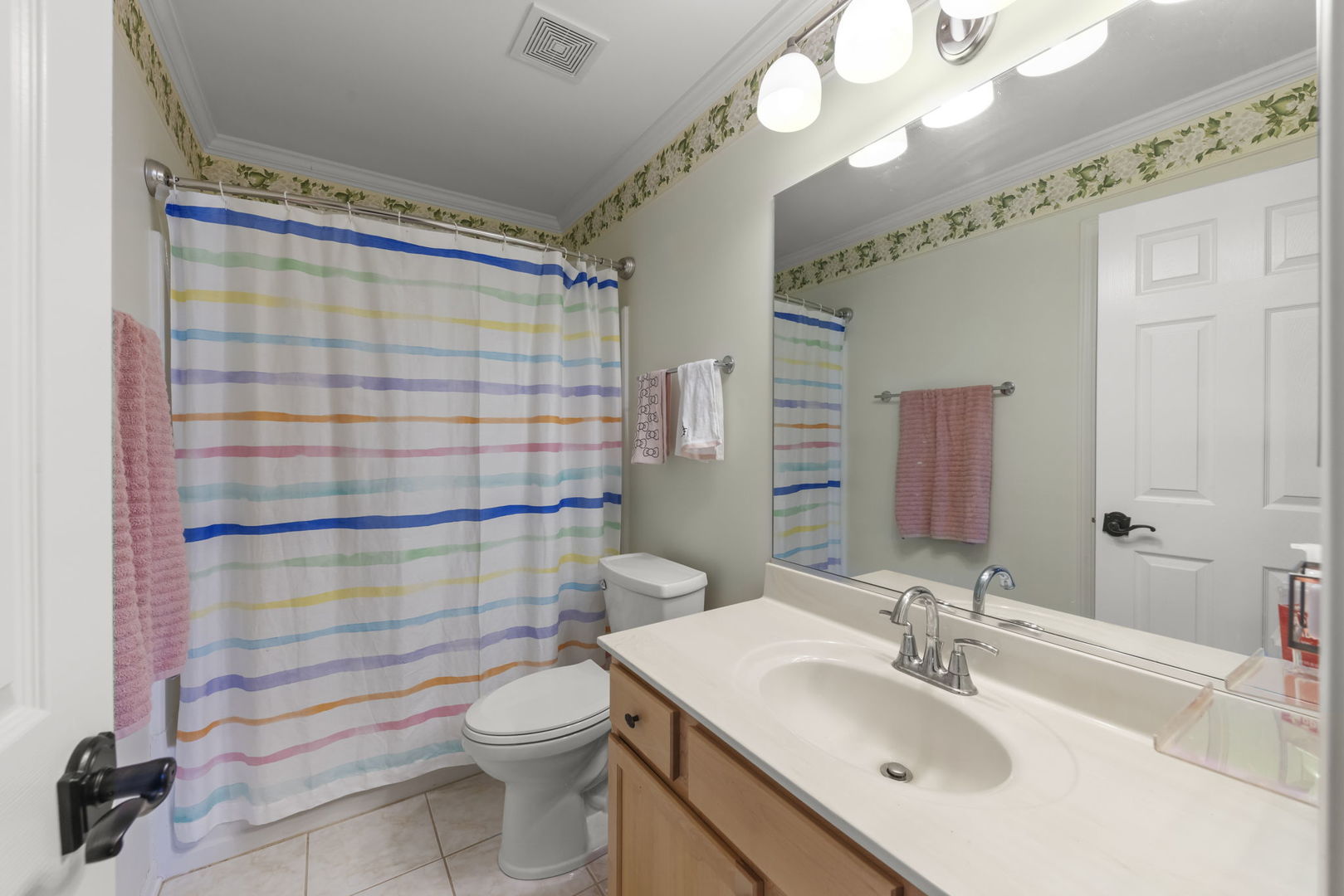 2723 Rosehall Lane Aurora, IL 60503 - Photo 18 of 23 a bathroom with a sink toilet and shower