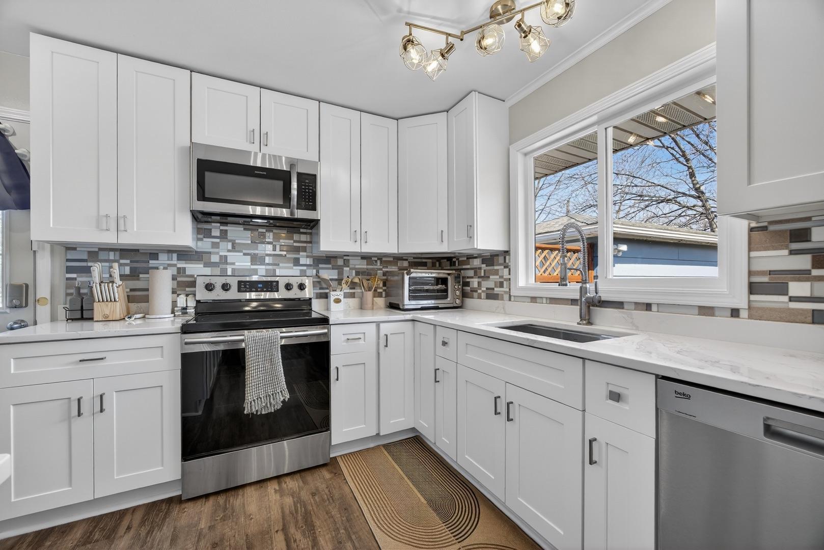 3534 21st Avenue Northwest Rochester, MN 55901 - Photo 9 of 19