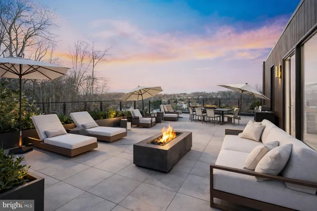 $1,600,000 | 7605 Greenspring Avenue, Pikesville, MD 21208