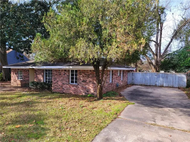 $209,000 | 624 East 5th Street, Natchitoches, LA 71457