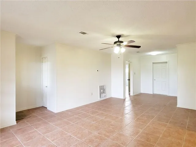 $209,000 | 624 East 5th Street, Natchitoches, LA 71457