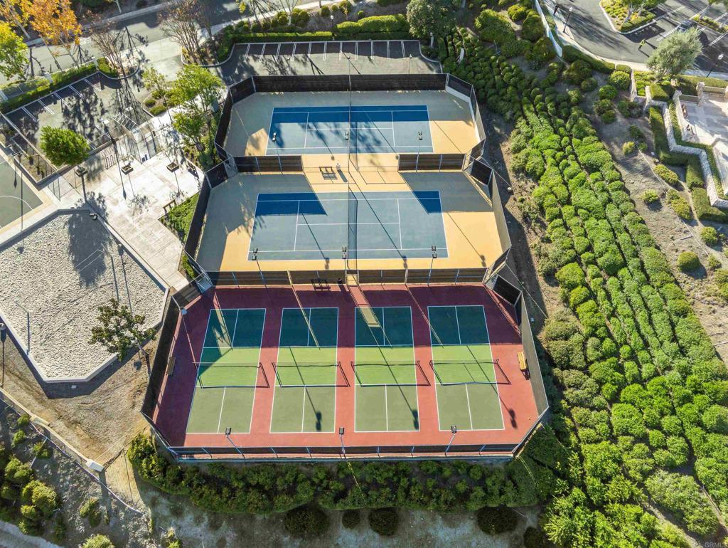 1 Corte Rossa Lake Elsinore, CA 92532 - Photo 47 of 48 pickle ball and basket ball