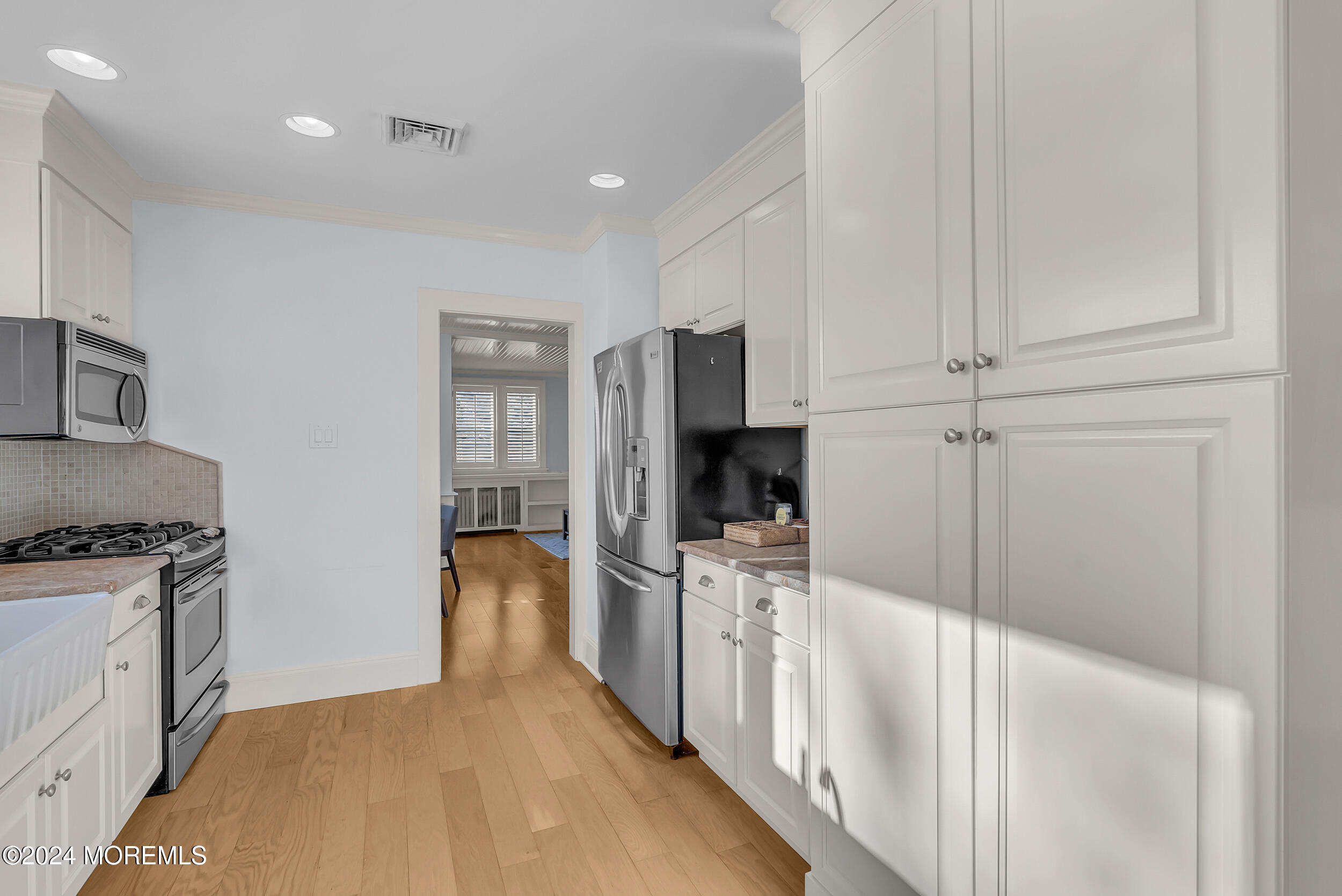 48 5th Street Highlands, NJ 07732 - Photo 13 of 58 039