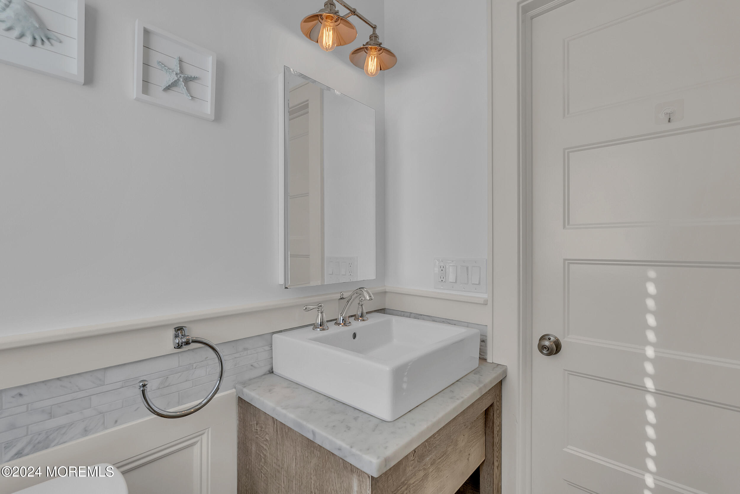 48 5th Street Highlands, NJ 07732 - Photo 23 of 58 048