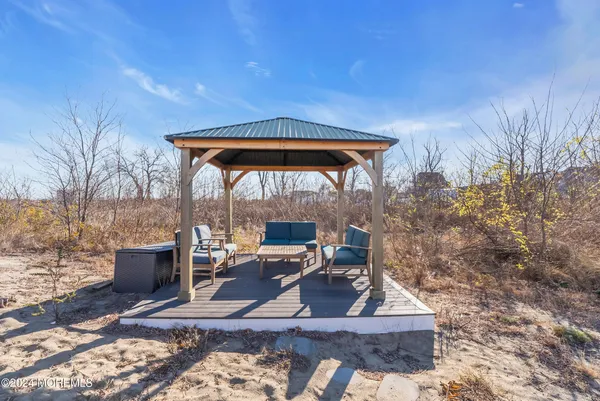$5,800 | 48 5th Street, Highlands, NJ 07732