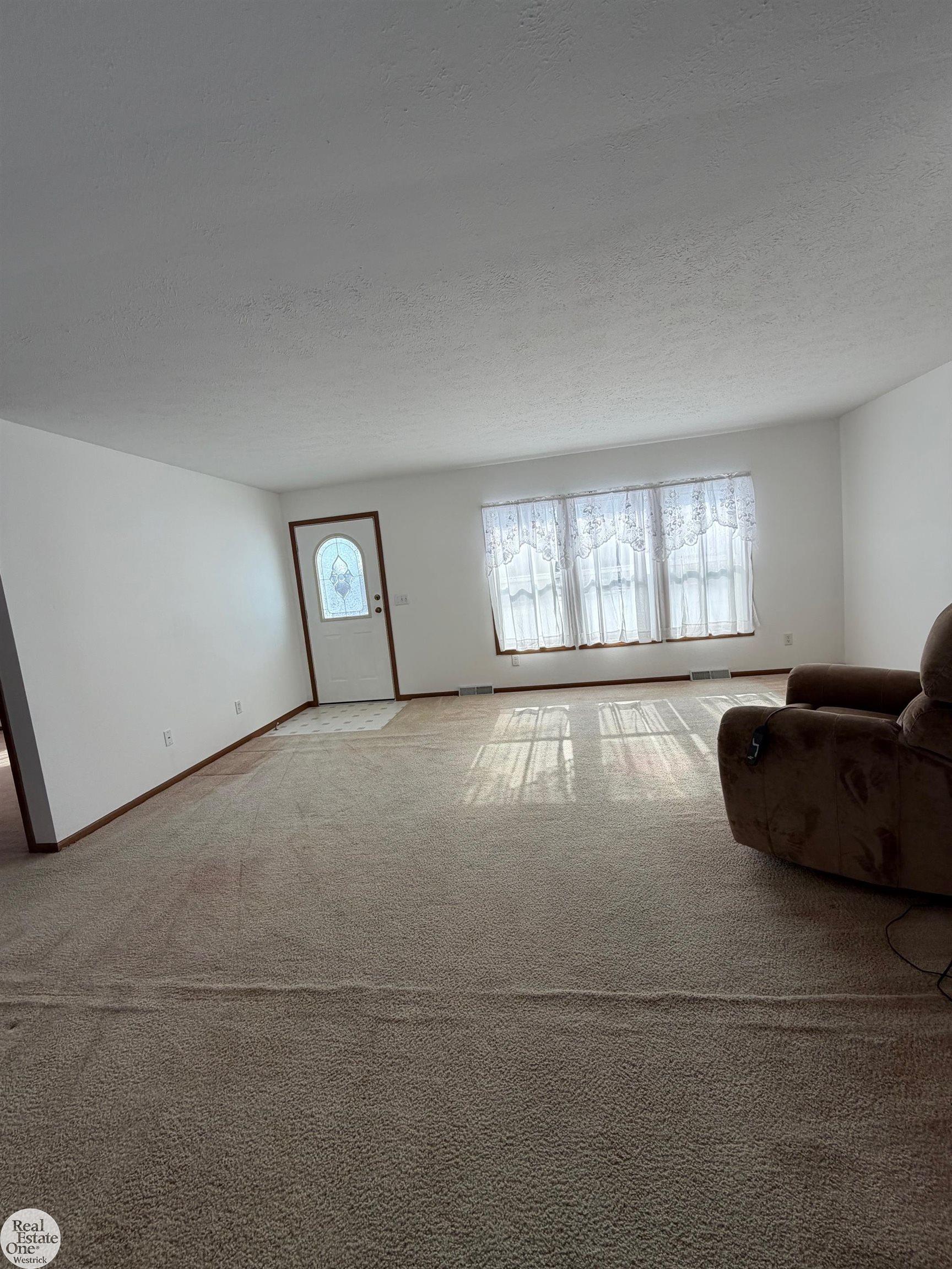 988 Chartier Road Marine City, MI 48039 - Photo 12 of 33 Gallery Image 12