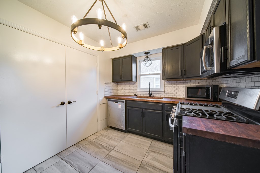 2933 Poppy Seed Loop Columbus, GA 31907 - Photo 16 of 33 Gallery Image 16