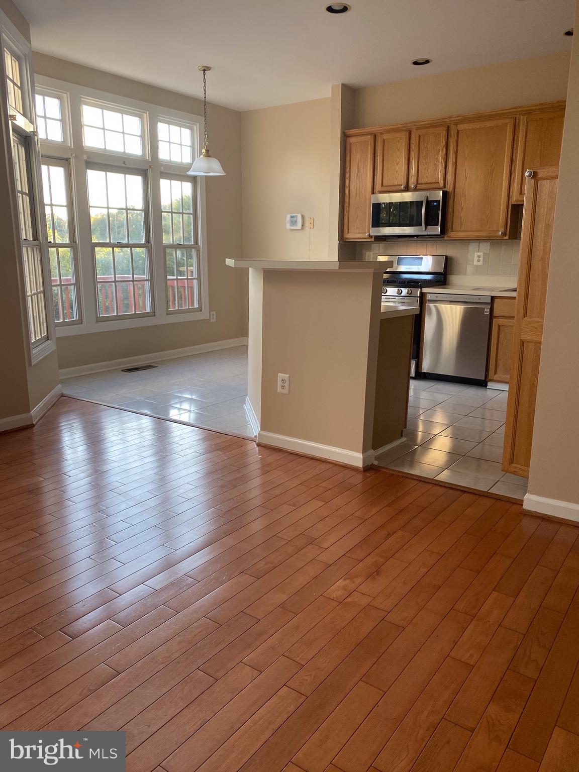 6284 Levi Court Springfield, VA 22150 - Photo 10 of 48