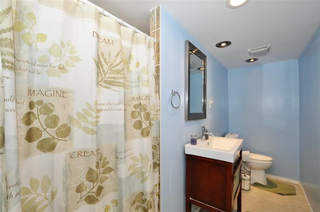 1043 Ridgetop Drive Greenwood, IN 46142 - Photo 31 of 45 Gallery Image 31