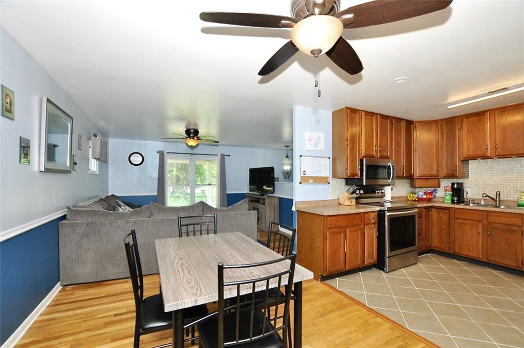 1043 Ridgetop Drive Greenwood, IN 46142 - Photo 10 of 45 Gallery Image 10
