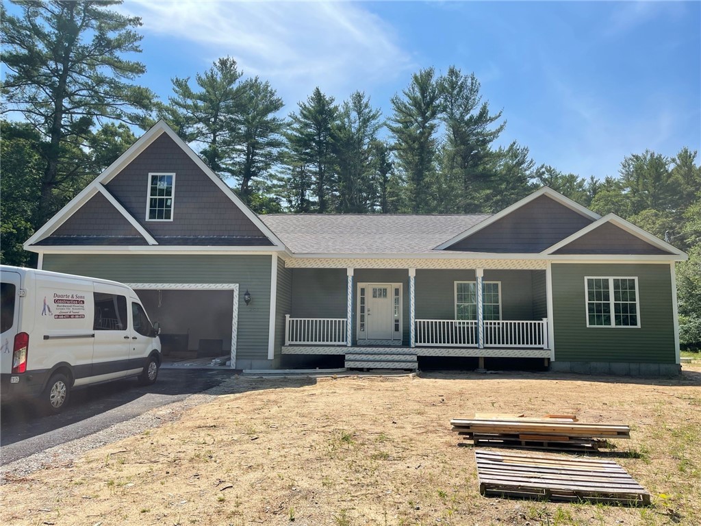 201 Shady Valley Road Coventry, RI 02816 - Photo 3 of 21