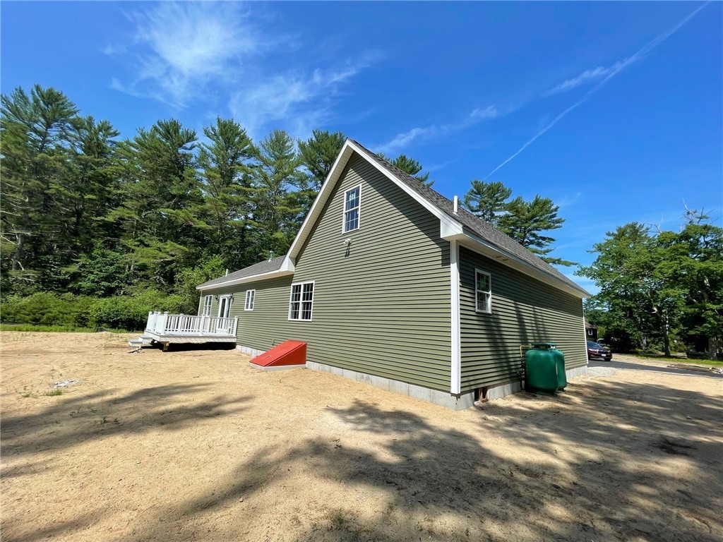 201 Shady Valley Road Coventry, RI 02816 - Photo 10 of 21