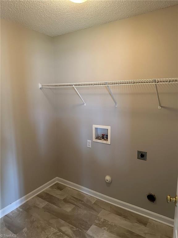 4702 Fewell Road Greensboro, NC 27405 - Photo 6 of 16 Large laundry room