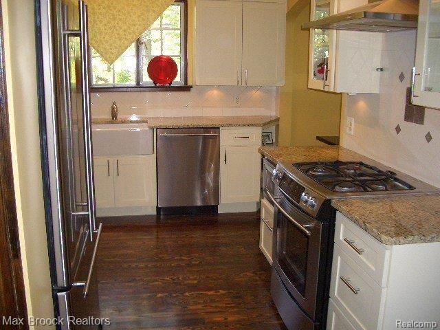 22 Miami Road Pontiac, MI 48341 - Photo 20 of 24 Kitchen