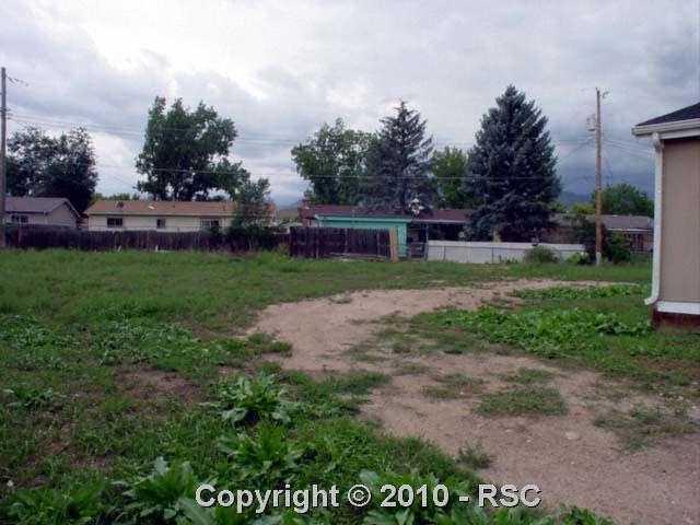 1062 Claiborne Road Colorado Springs, CO 80906 - Photo 3 of 11 Gallery Image 3