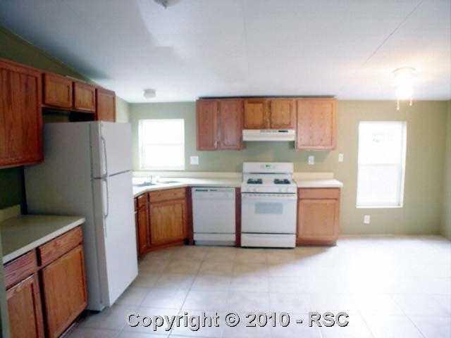 1062 Claiborne Road Colorado Springs, CO 80906 - Photo 5 of 11 Gallery Image 5