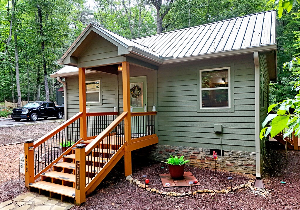 423 Chimney Ridge Blairsville, GA 30512 - Photo 3 of 35