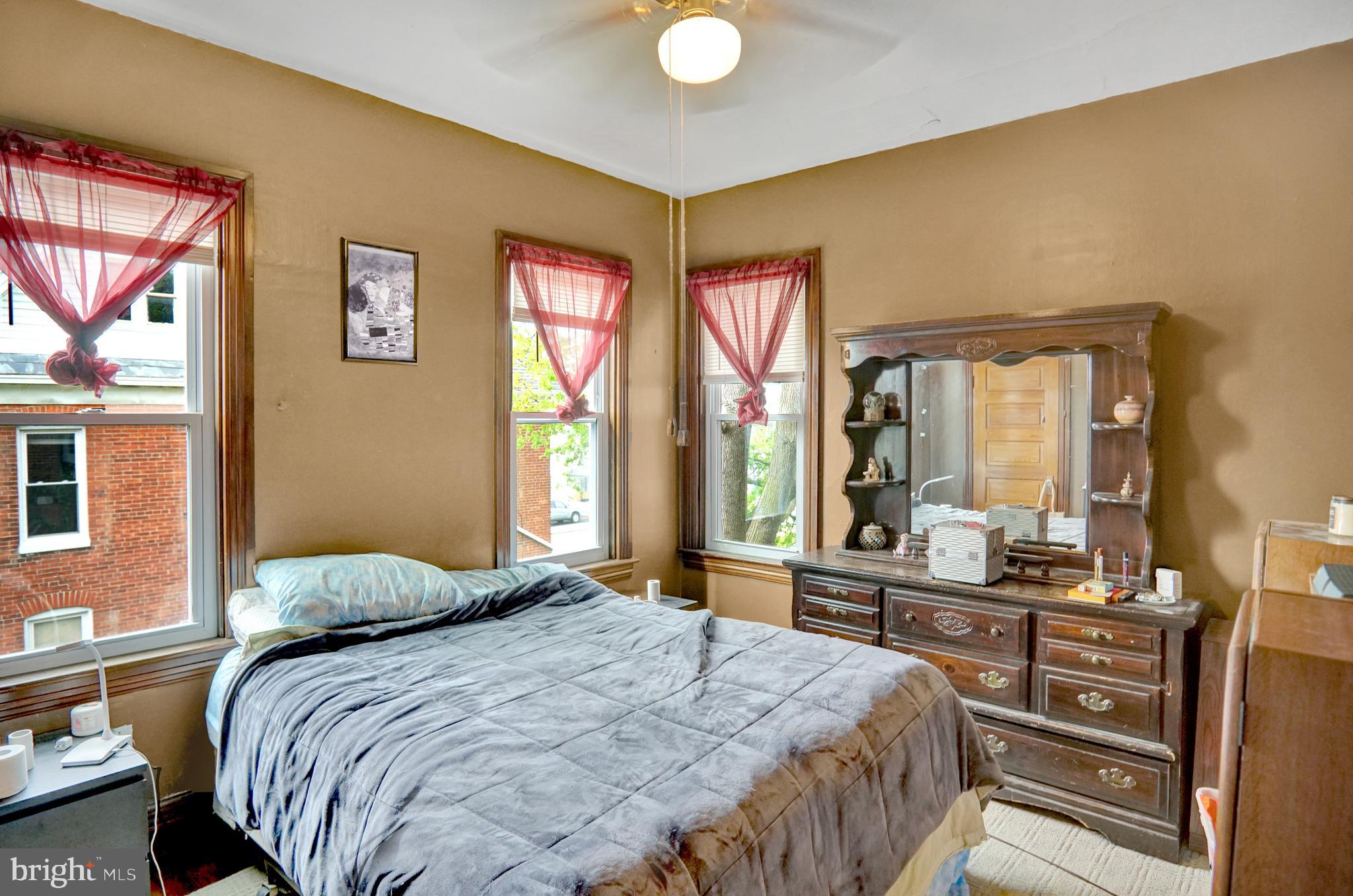704 Baltimore Street Hanover, PA 17331 - Photo 12 of 24 Gallery Image 12