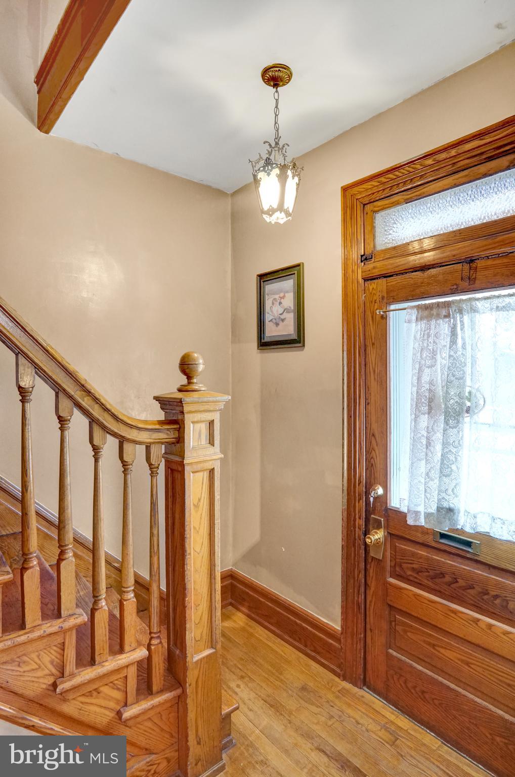 704 Baltimore Street Hanover, PA 17331 - Photo 3 of 24 Gallery Image 3