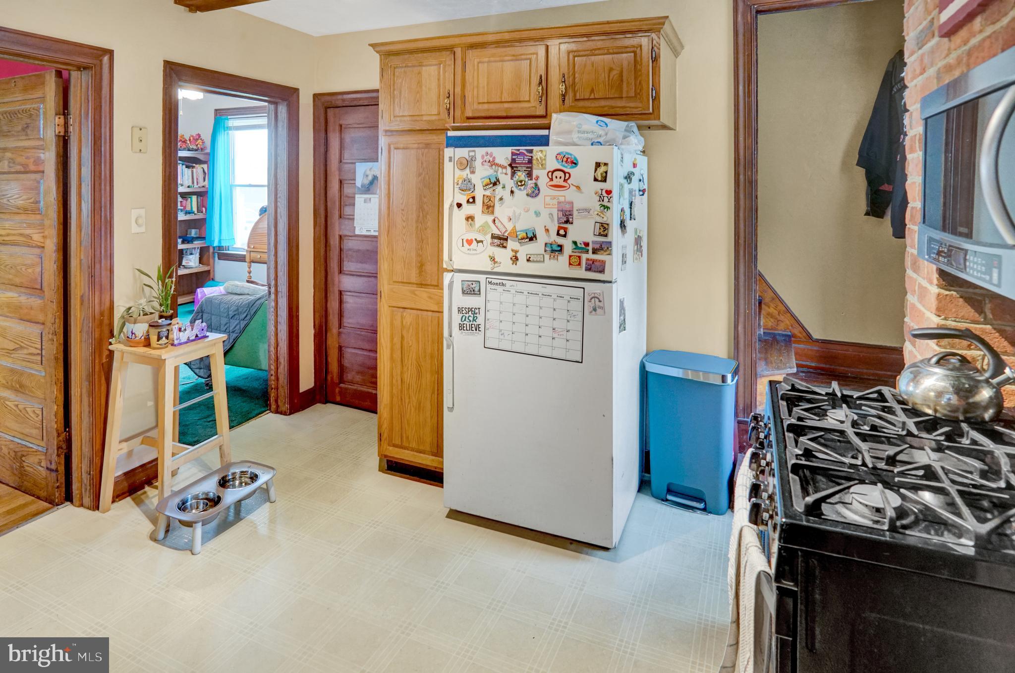 704 Baltimore Street Hanover, PA 17331 - Photo 8 of 24 Gallery Image 8