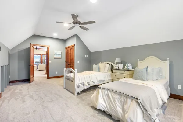 $1,195,000 | 9823 103rd Street Northwest, Annandale, MN 55302