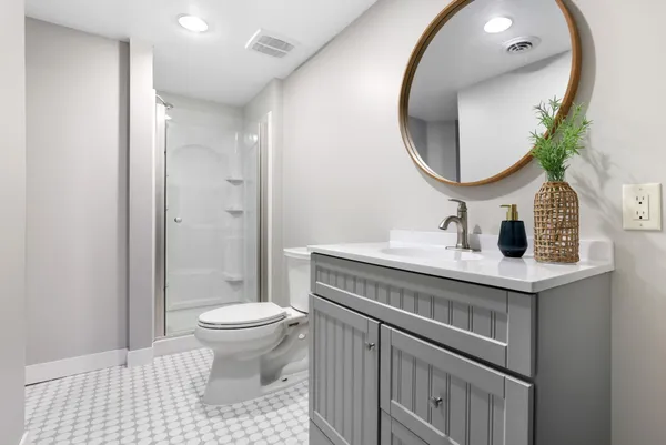 $1,195,000 | 9823 103rd Street Northwest, Annandale, MN 55302