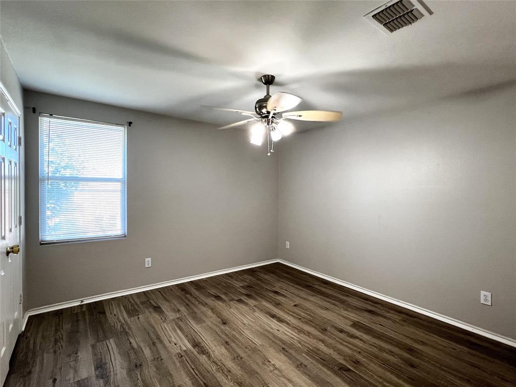 12864 Cowper Drive Frisco, TX 75035 - Photo 20 of 28 an empty room with a window