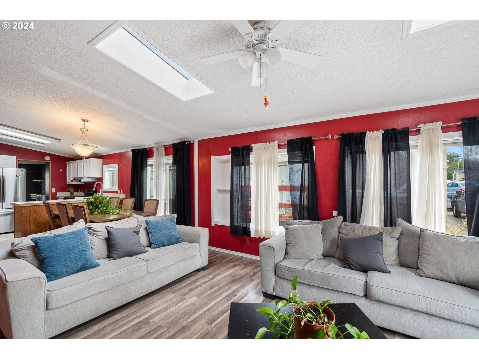 415 Northeast 194th Street, Unit 41 Ridgefield, WA 98642 - Photo 9 of 31 Gallery Image 9