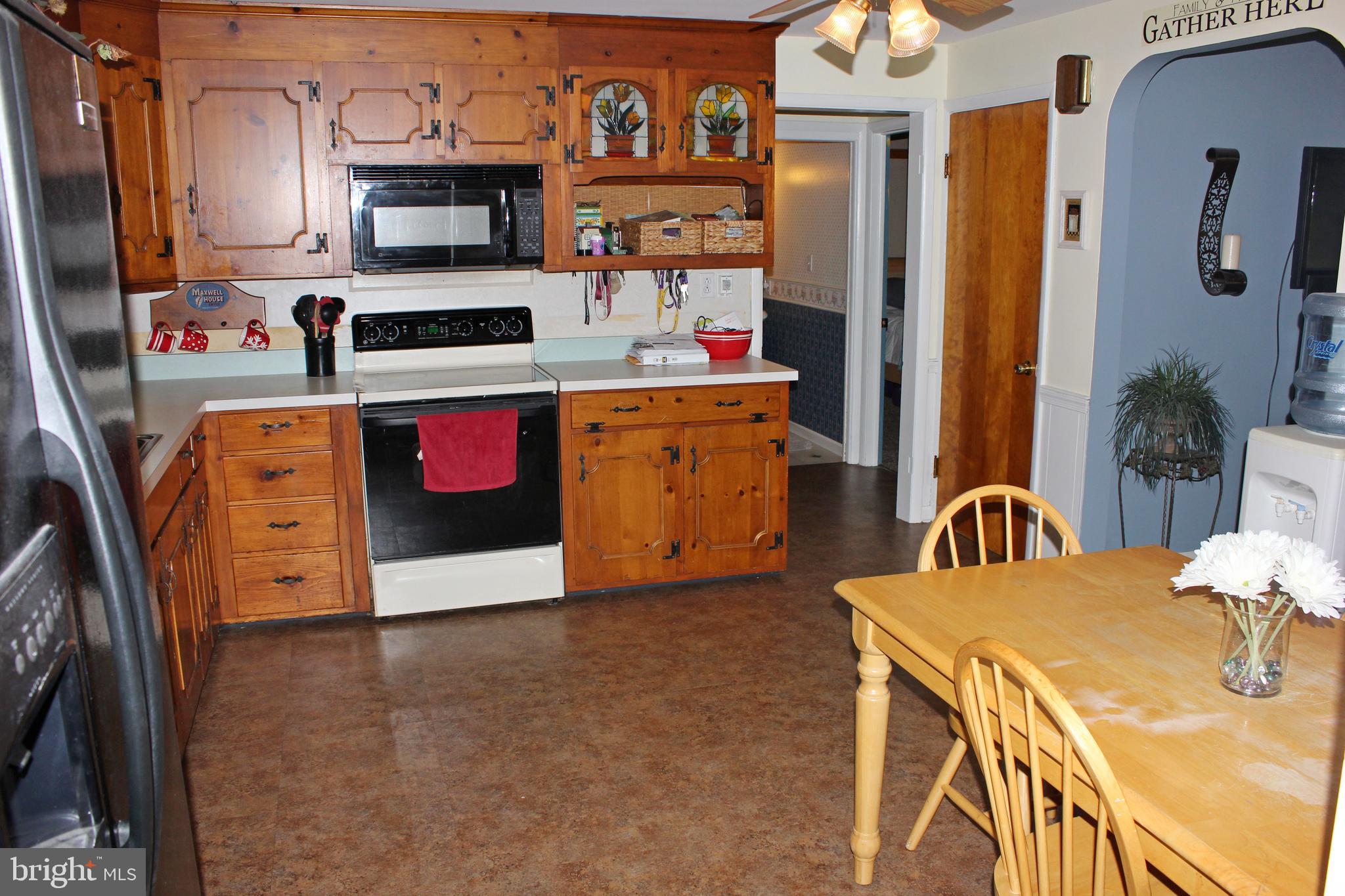 324 Owl Hill Road Lititz, PA 17543 - Photo 6 of 33