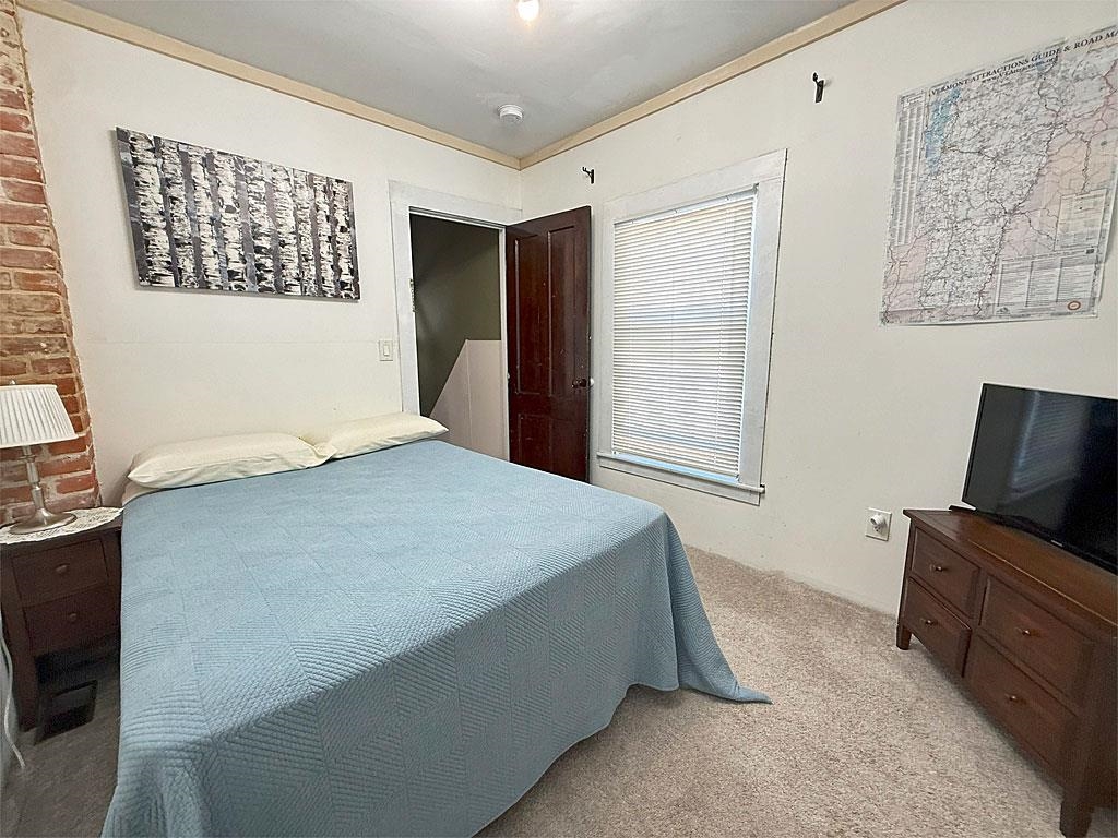 102 Brown Street Rutland, VT 05701 - Photo 19 of 33