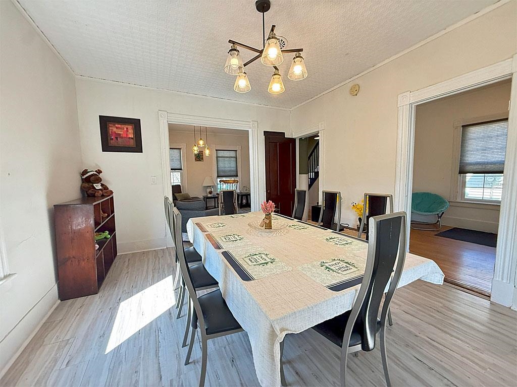 102 Brown Street Rutland, VT 05701 - Photo 8 of 33