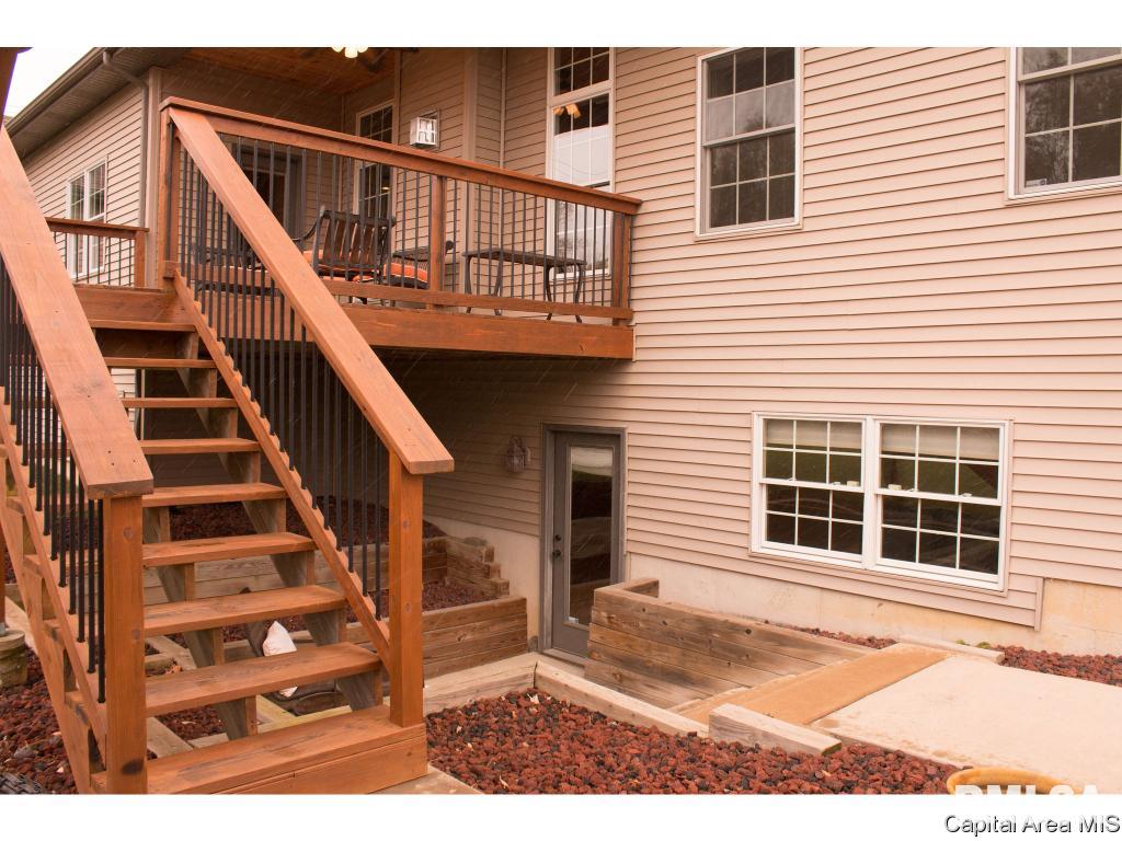 1400 Lake Pointe Court Springfield, IL 62712 - Photo 29 of 36 Gallery Image 29